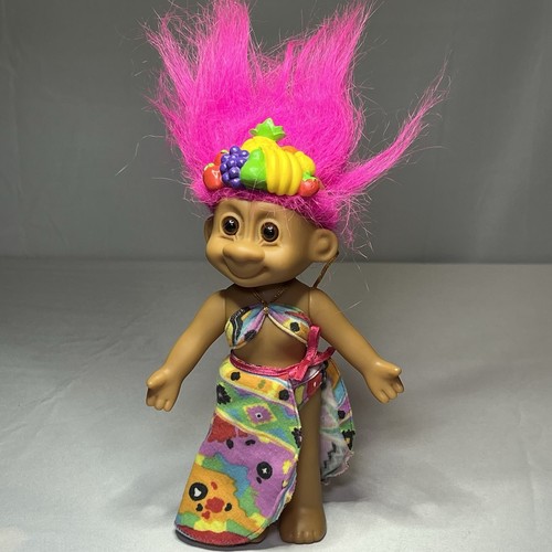 Russ tropical tracey troll - tropical,